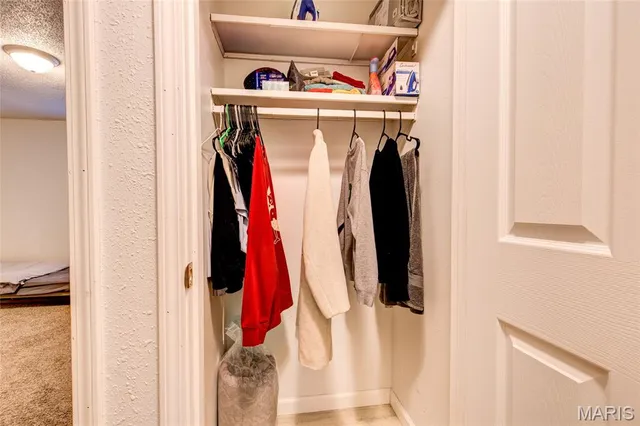 $500,000 | 1001 College Avenue, Alton, IL 62002