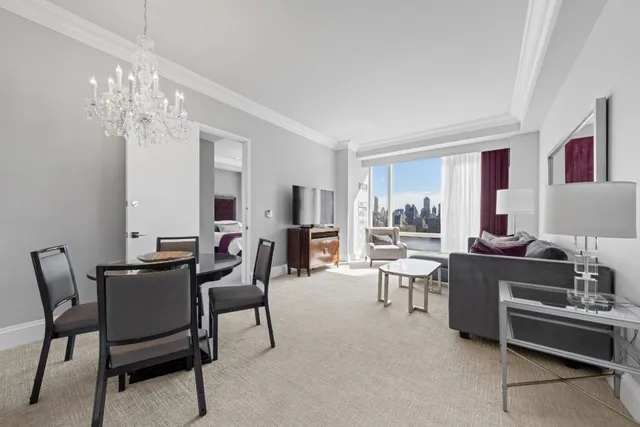 $3,495,000 | 1 Central Park West, Unit 1502 | Upper West Side