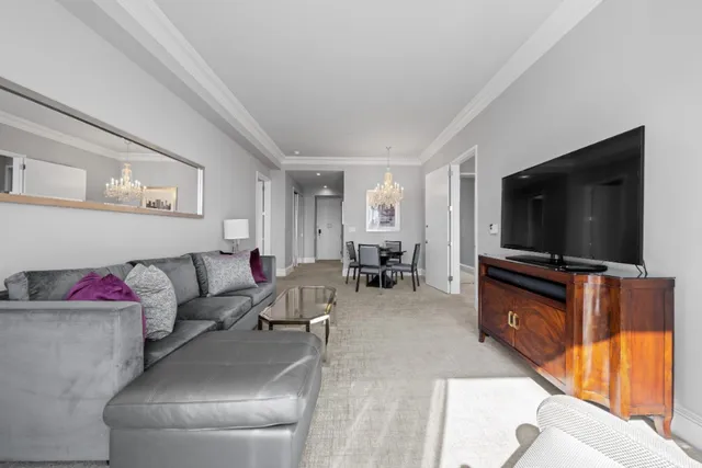 $3,495,000 | 1 Central Park West, Unit 1502 | Upper West Side