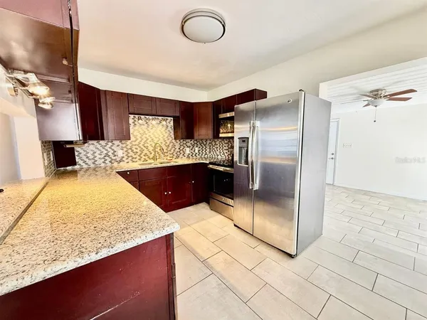 $2,600 | 4109 West Wallace Avenue, Tampa, FL 33611