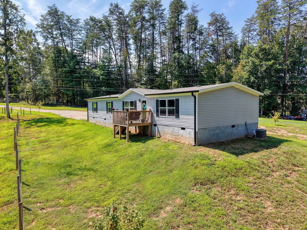 9656 Phillips Road Young Harris, GA 30582 - Photo 12 of 50