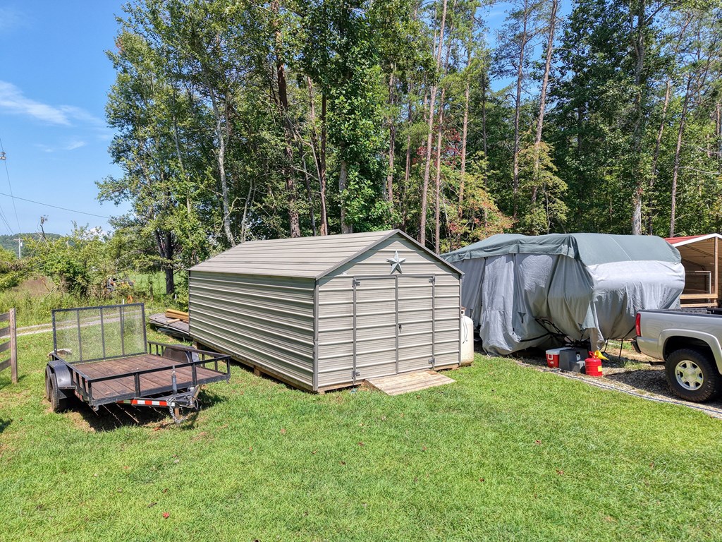 9656 Phillips Road Young Harris, GA 30582 - Photo 40 of 50
