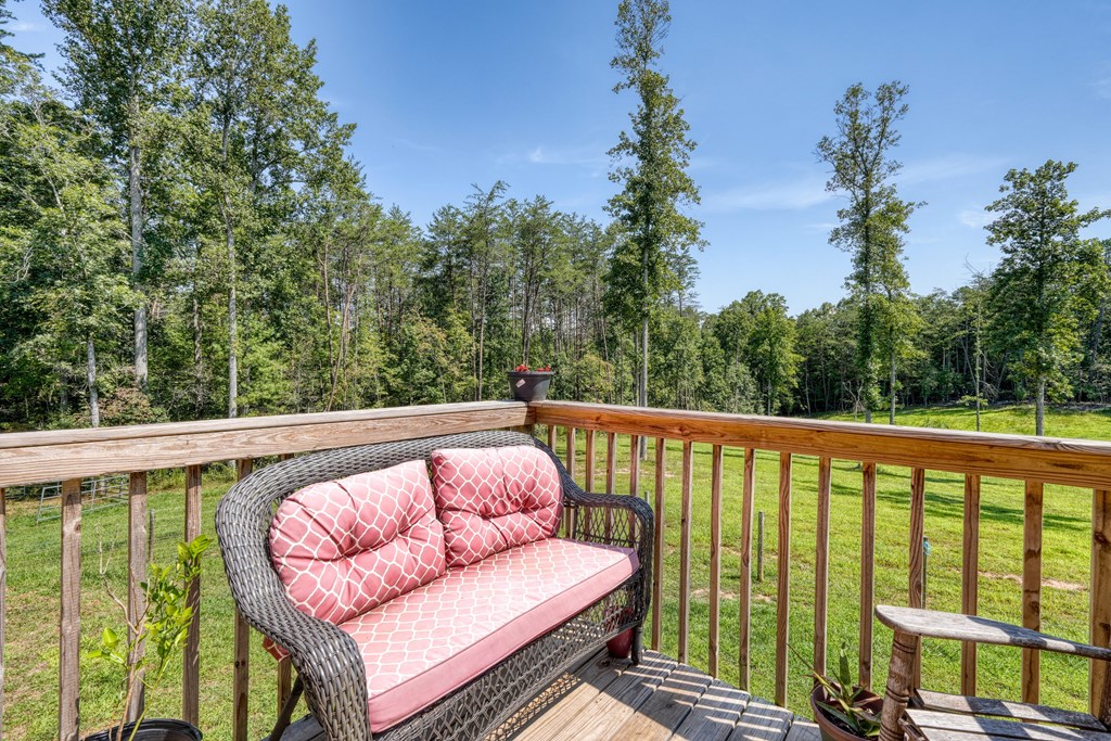 9656 Phillips Road Young Harris, GA 30582 - Photo 5 of 50