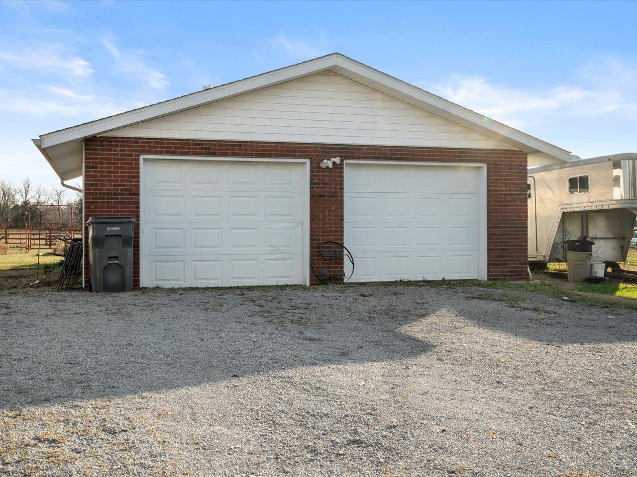 205 West Boundary Road Creal Springs, IL 62922 - Photo 3 of 25