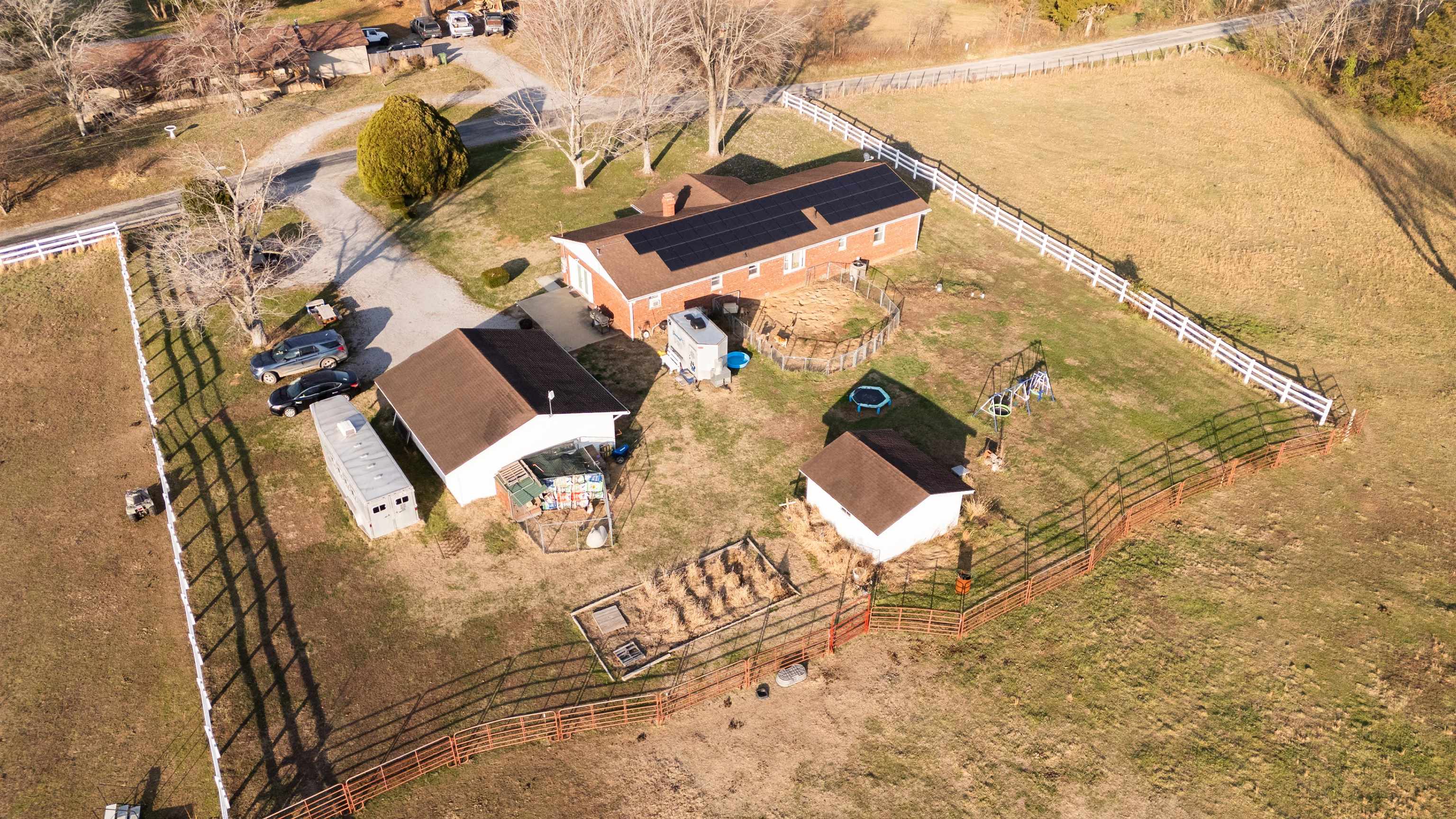 205 West Boundary Road Creal Springs, IL 62922 - Photo 4 of 25