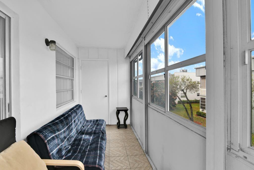 906 Normandy Trail, Unit 906 Delray Beach, FL 33484 - Photo 24 of 37 Photo 24