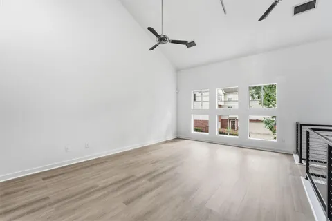 $329,900 | 1330 Rosalie Street, Houston, TX 77004