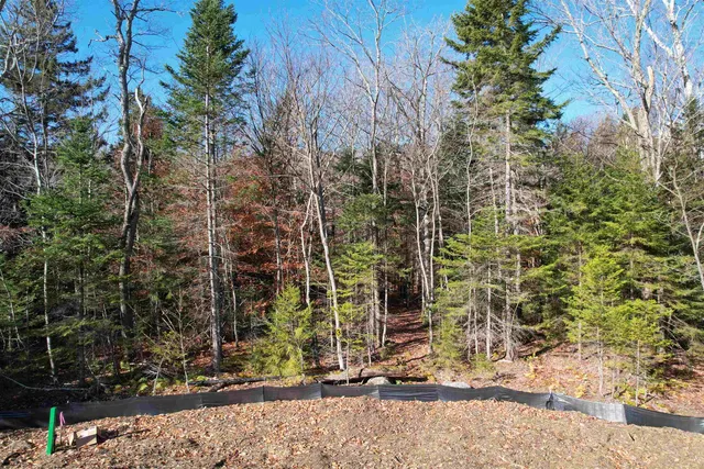 $749,000 | Lot 2 Old Mill Crossing, Wilmington, VT 05363
