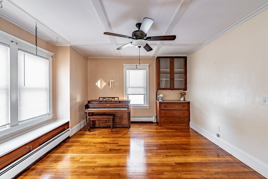 48 Rimmon Avenue Chicopee, MA 01013 - Photo 10 of 41 a view of a living room