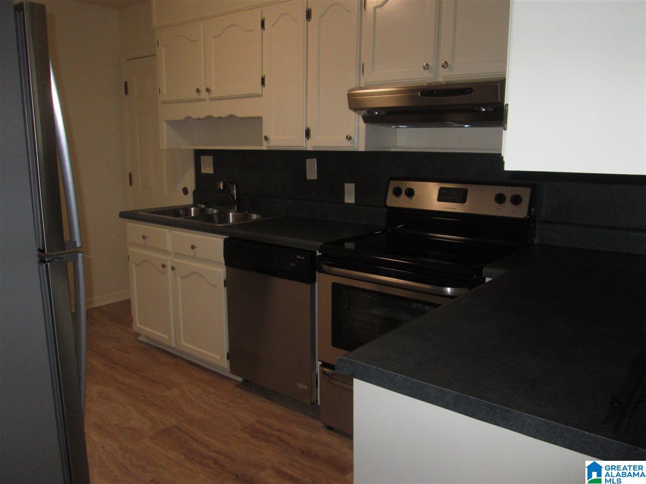 1912 Laurel Road, Unit E1 Birmingham, AL 35216 - Photo 10 of 19