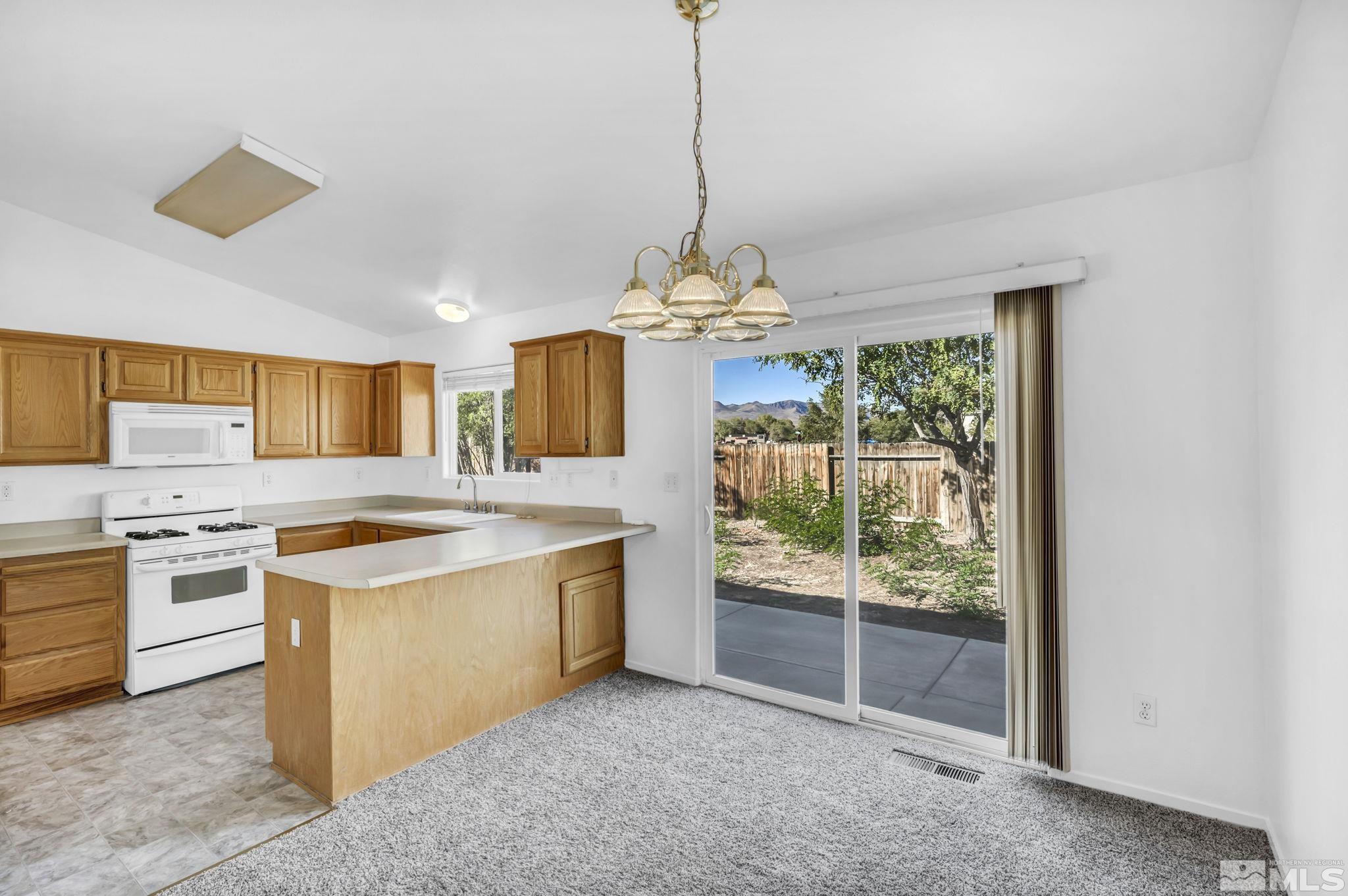 703 Fall Street Fernley, NV 89408 - Photo 17 of 39 Photo 17