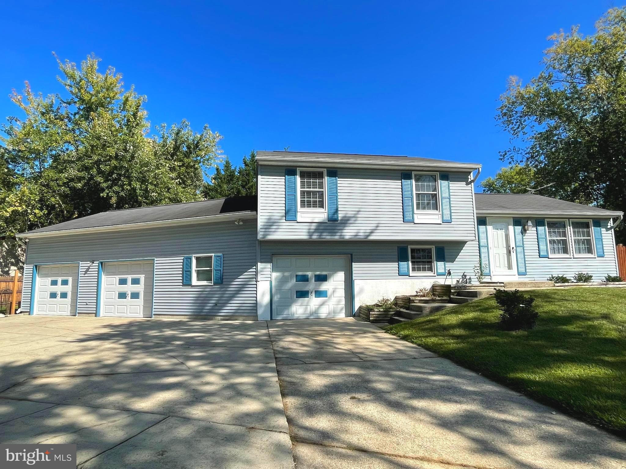 1663 Canonade Court Annapolis, MD 21409 - Photo 2 of 77 3 car-garage plus 8 vehicles can fit in driveway.