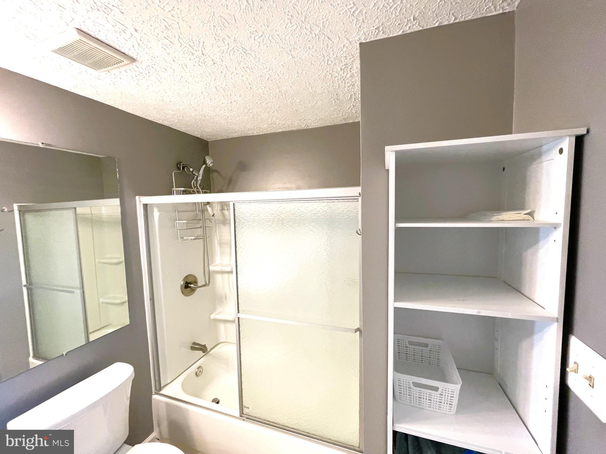 1663 Canonade Court Annapolis, MD 21409 - Photo 52 of 77 Hallway bathroom