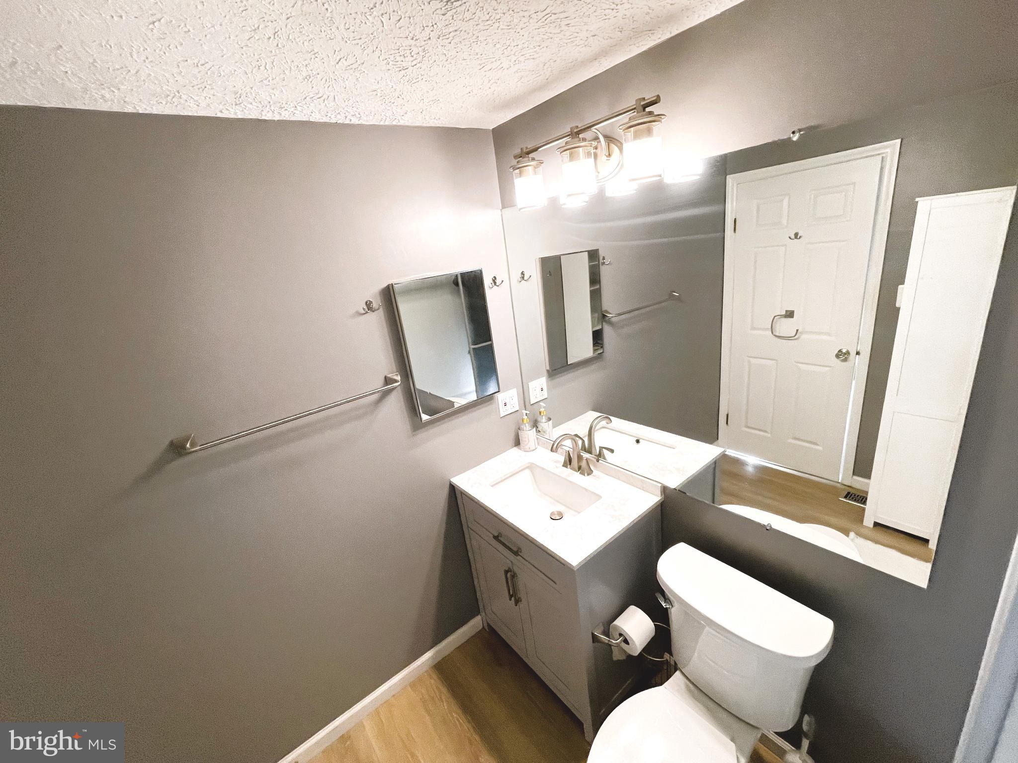 1663 Canonade Court Annapolis, MD 21409 - Photo 54 of 77 Hallway bathroom