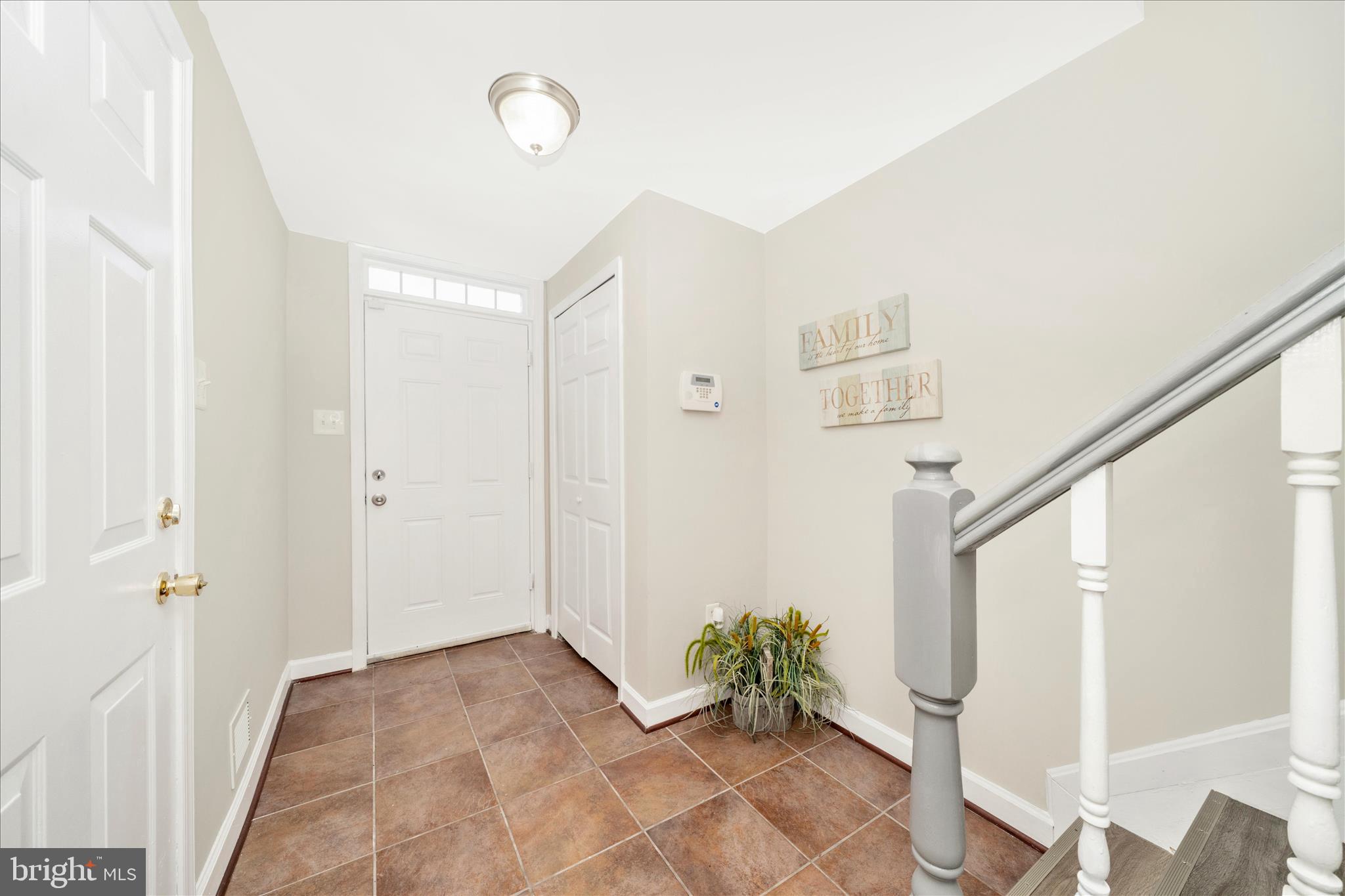 8511 Ritchboro Road District Heights, MD 20747 - Photo 4 of 57 Foyer