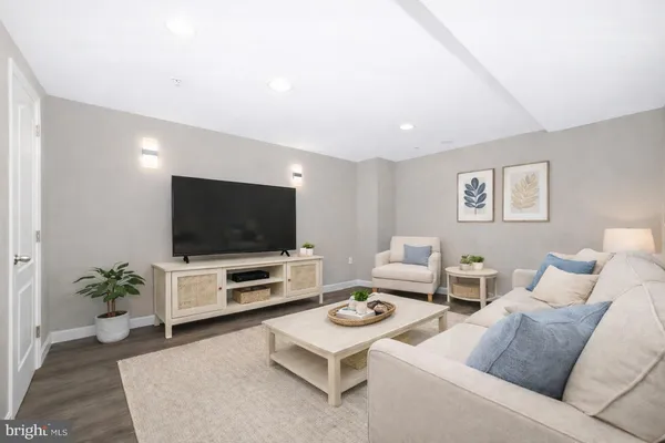 $385,000 | 8511 Ritchboro Road, District Heights, MD 20747