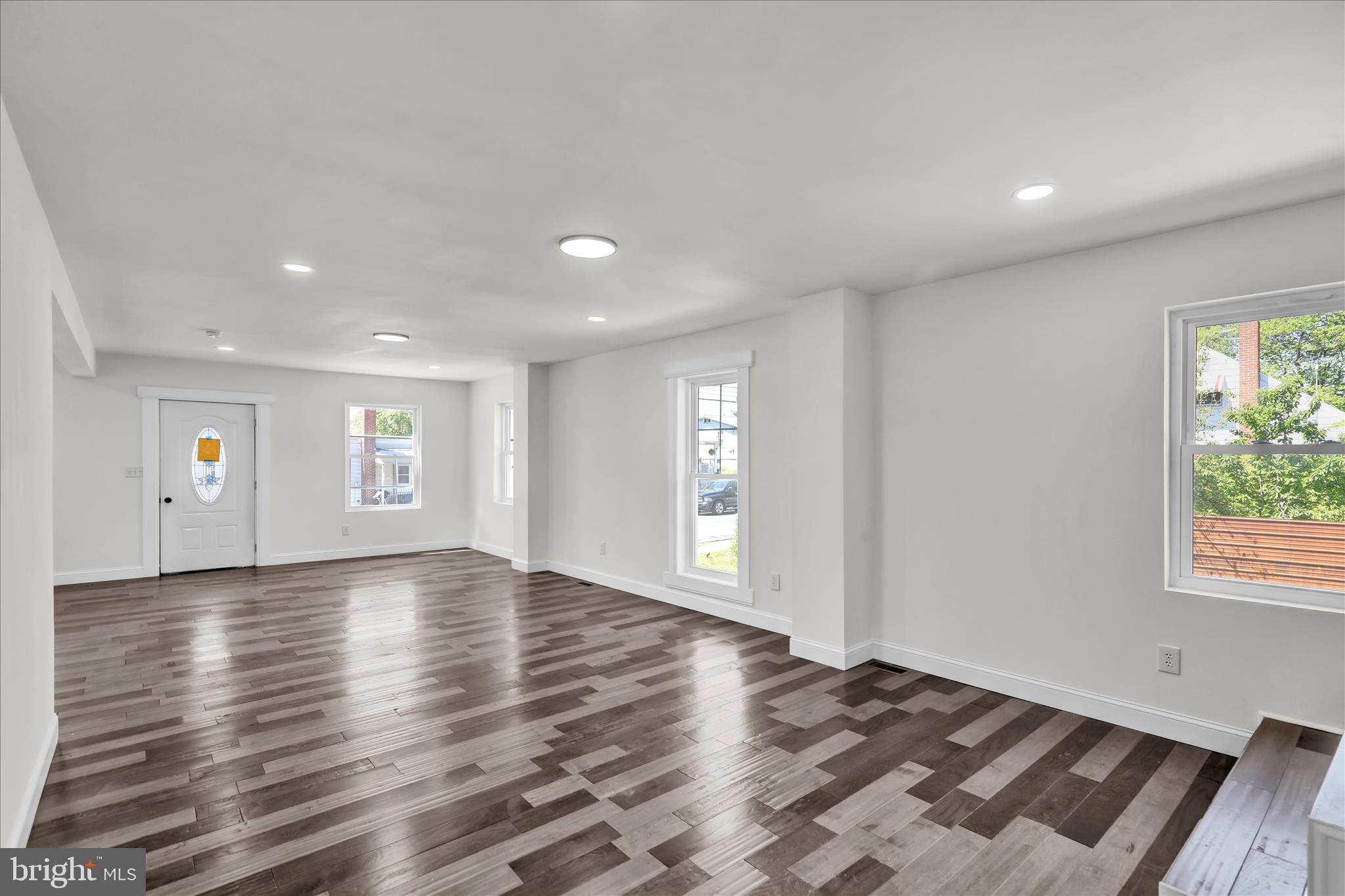 3313 Marion Street Reading, PA 19605 - Photo 13 of 29 360_2059