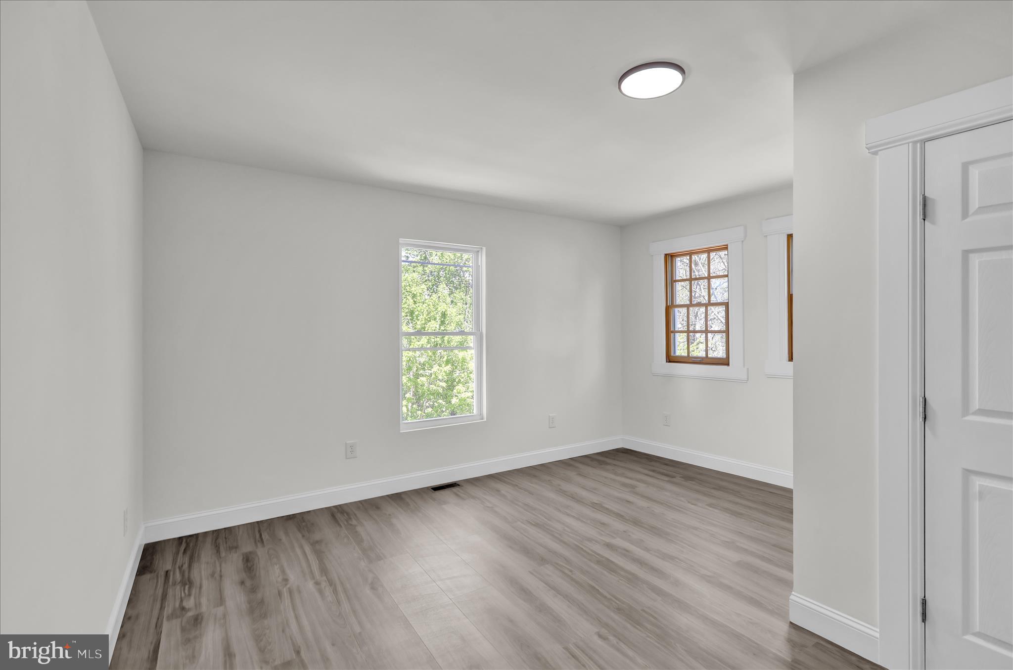 3313 Marion Street Reading, PA 19605 - Photo 17 of 29 360_2079