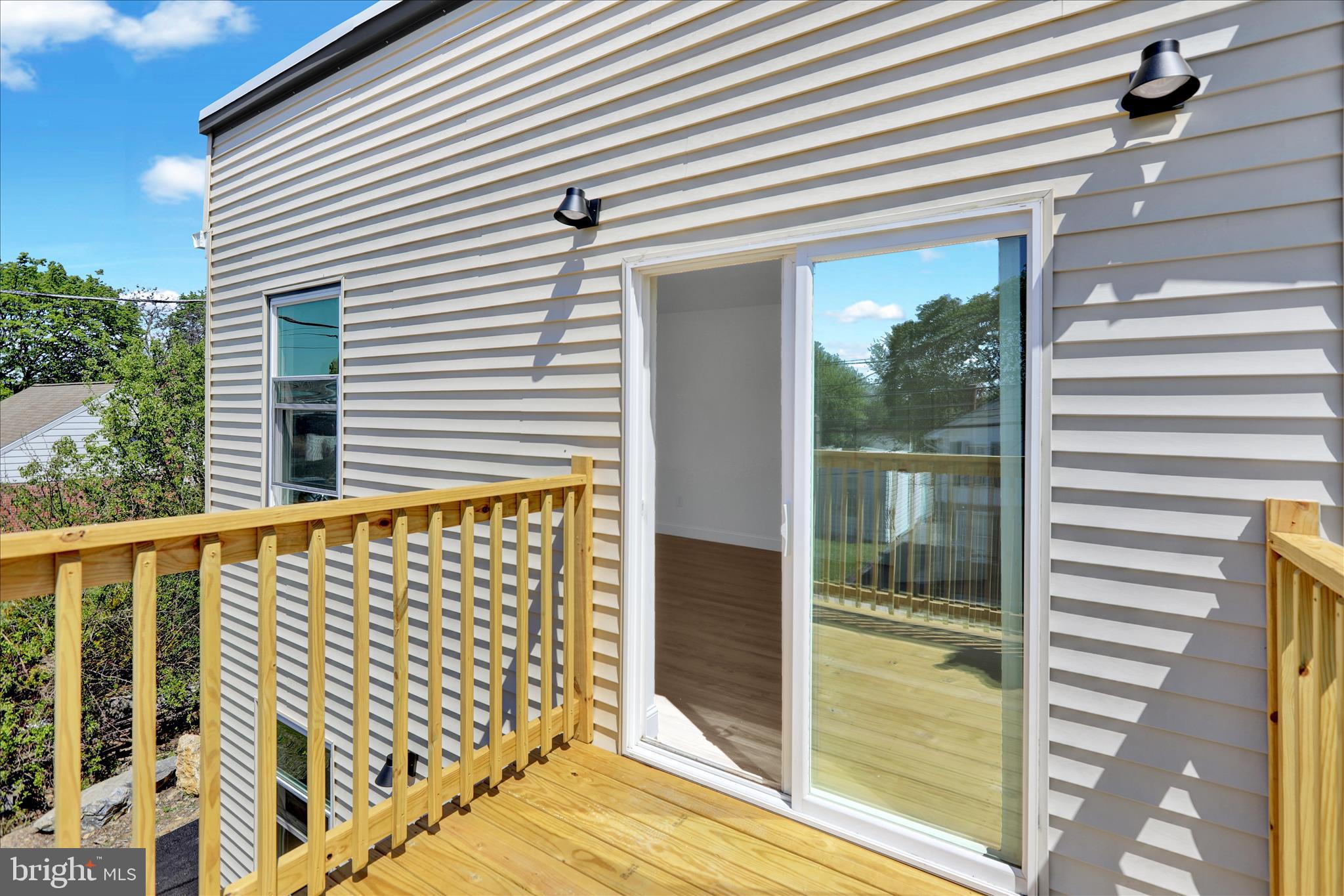 3313 Marion Street Reading, PA 19605 - Photo 29 of 29 360_2144