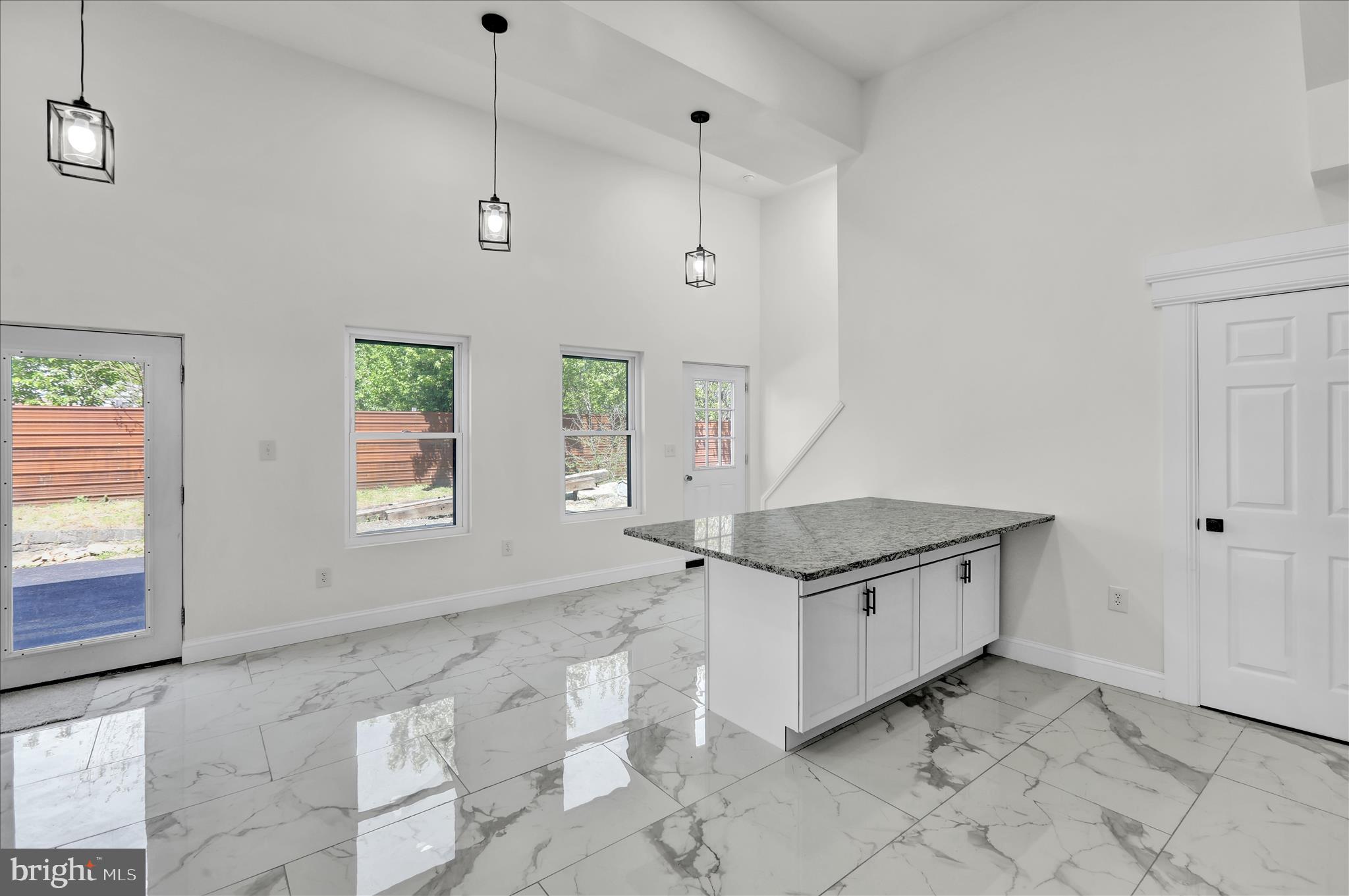 3313 Marion Street Reading, PA 19605 - Photo 7 of 29 360_2029