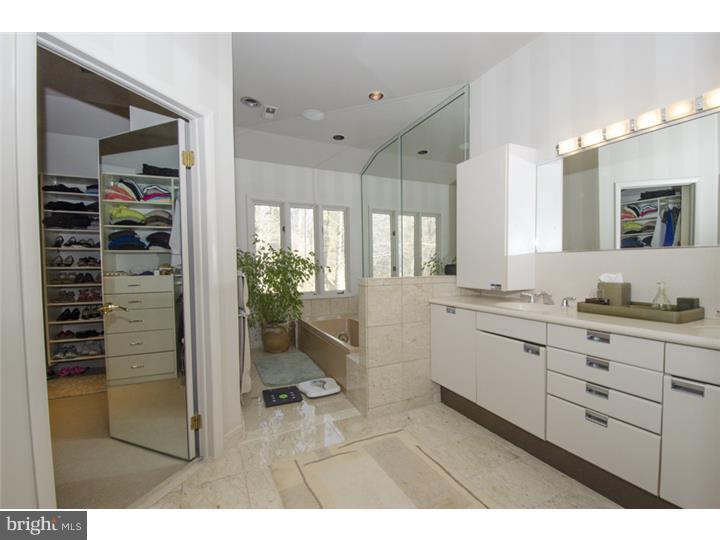 517 Righters Mill Road Penn Valley, PA 19072 - Photo 17 of 23 Bathroom