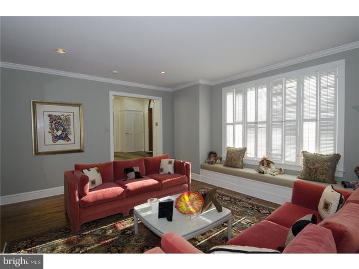 517 Righters Mill Road Penn Valley, PA 19072 - Photo 5 of 23 Living Room