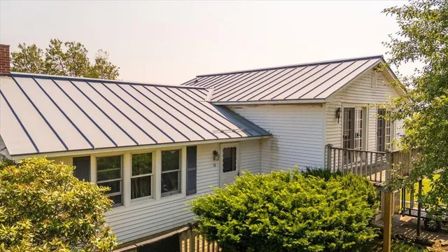 $315,000 | 18 Town Clerks Road, Owls Head, ME 04854