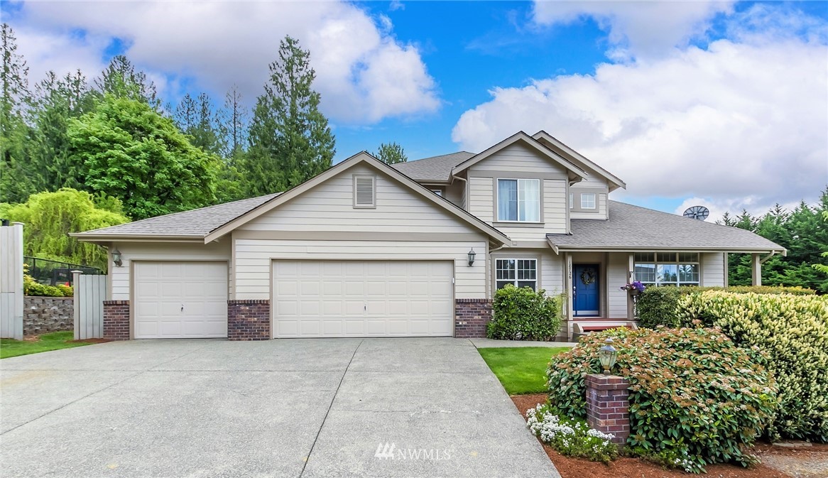 18726 Southeast 144th Street Renton, WA 98059 - Photo 3 of 40