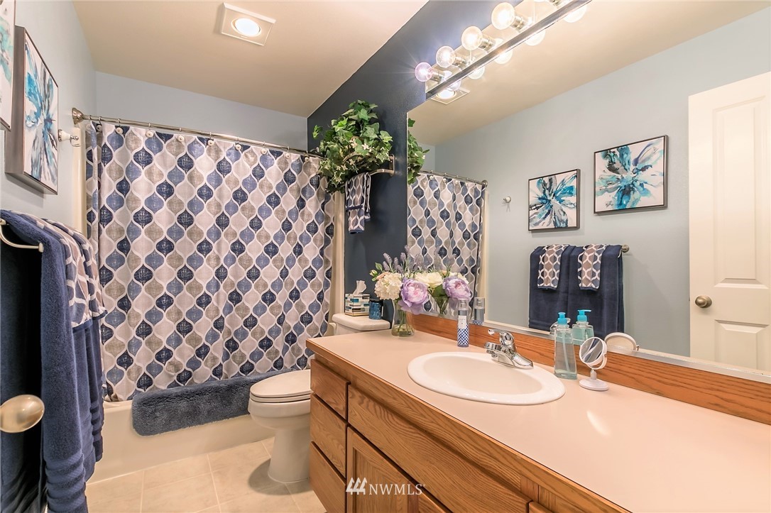 18726 Southeast 144th Street Renton, WA 98059 - Photo 37 of 40