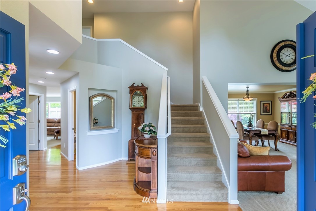 18726 Southeast 144th Street Renton, WA 98059 - Photo 8 of 40