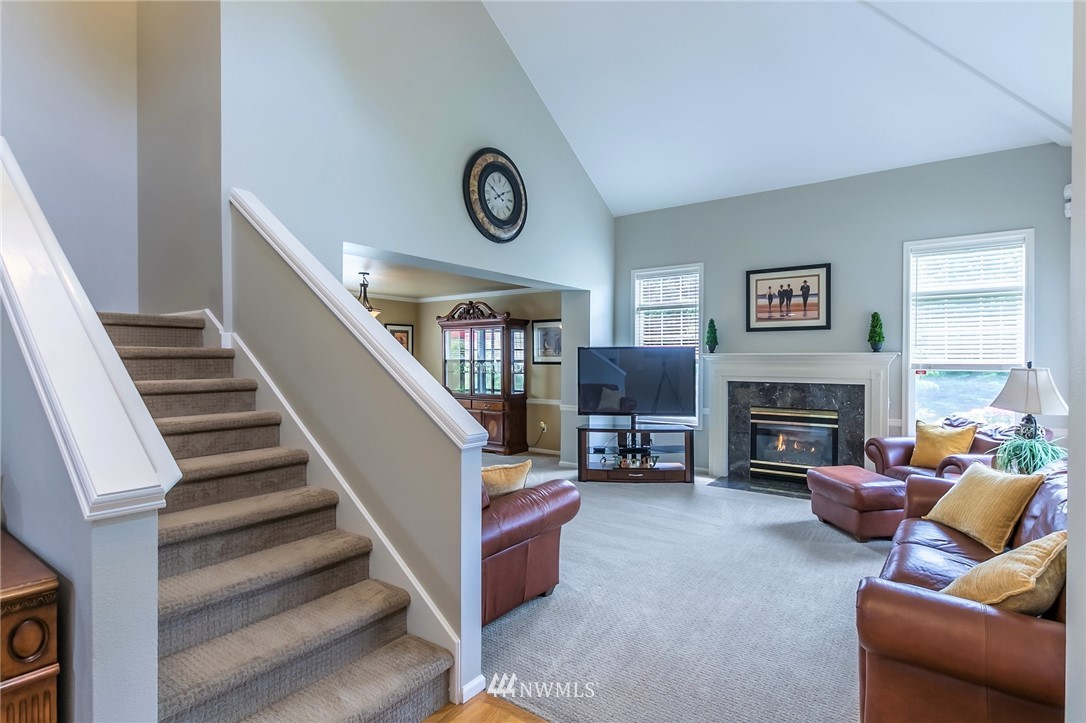 18726 Southeast 144th Street Renton, WA 98059 - Photo 9 of 40