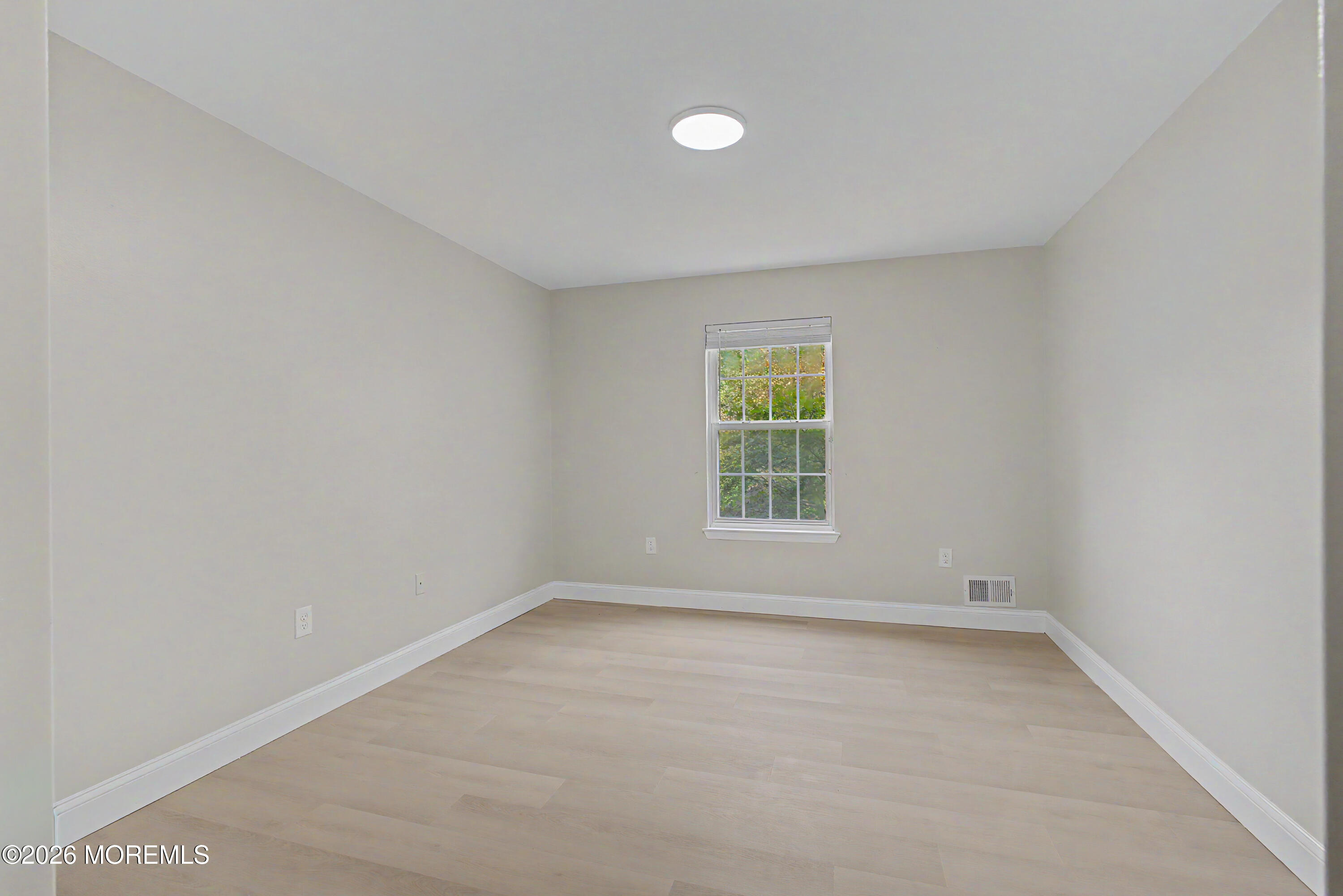 2 Ruffin Court Tinton Falls, NJ 07724 - Photo 36 of 67 033