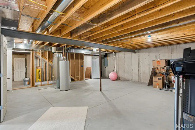 $350,000 | 2300 Matthias Cl, Washington, MO 63090