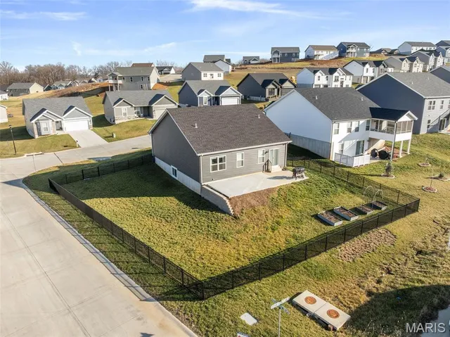 $350,000 | 2300 Matthias Cl, Washington, MO 63090