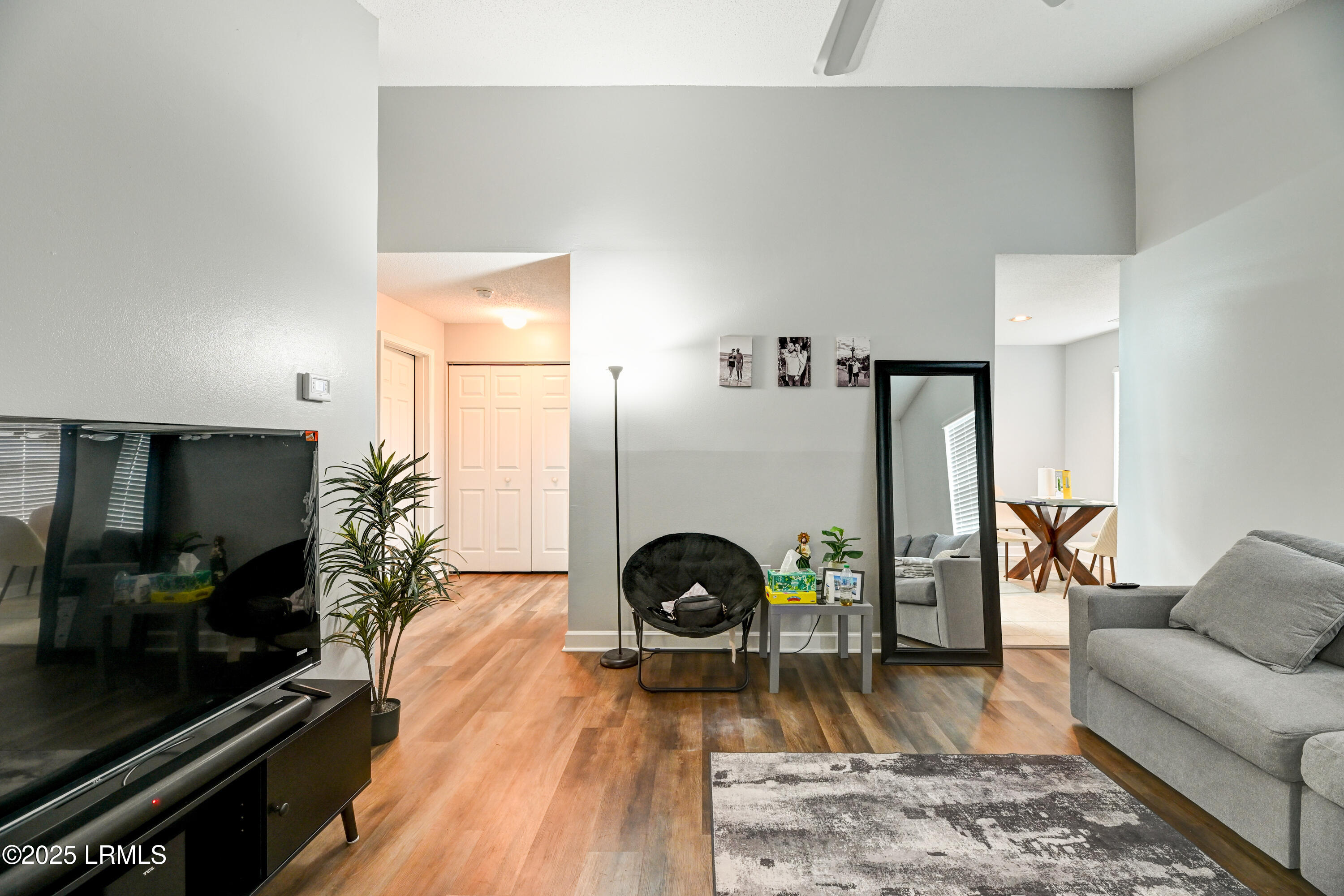 23 Old S Court, Unit C Bluffton, SC 29910 - Photo 7 of 12 LR 2