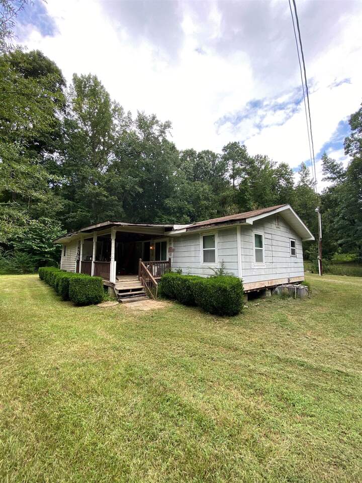 339 Elm Road, Unit 8 14 Franklin, GA 30217 - Photo 1 of 1 a view of a house with a yard