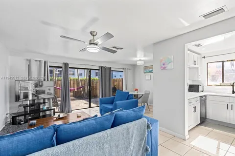 $348,000 | 8009 Northwest 29th Street, Sunrise, FL 33322