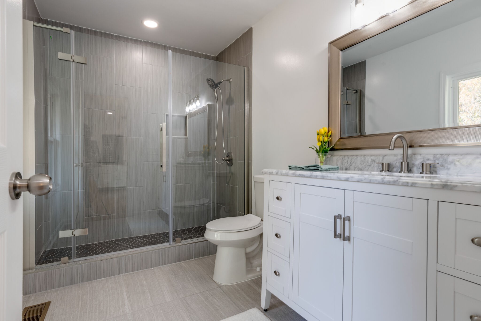 200 Shady Hill Road Dickson, TN 37055 - Photo 28 of 34 a bathroom with a sink toilet and shower