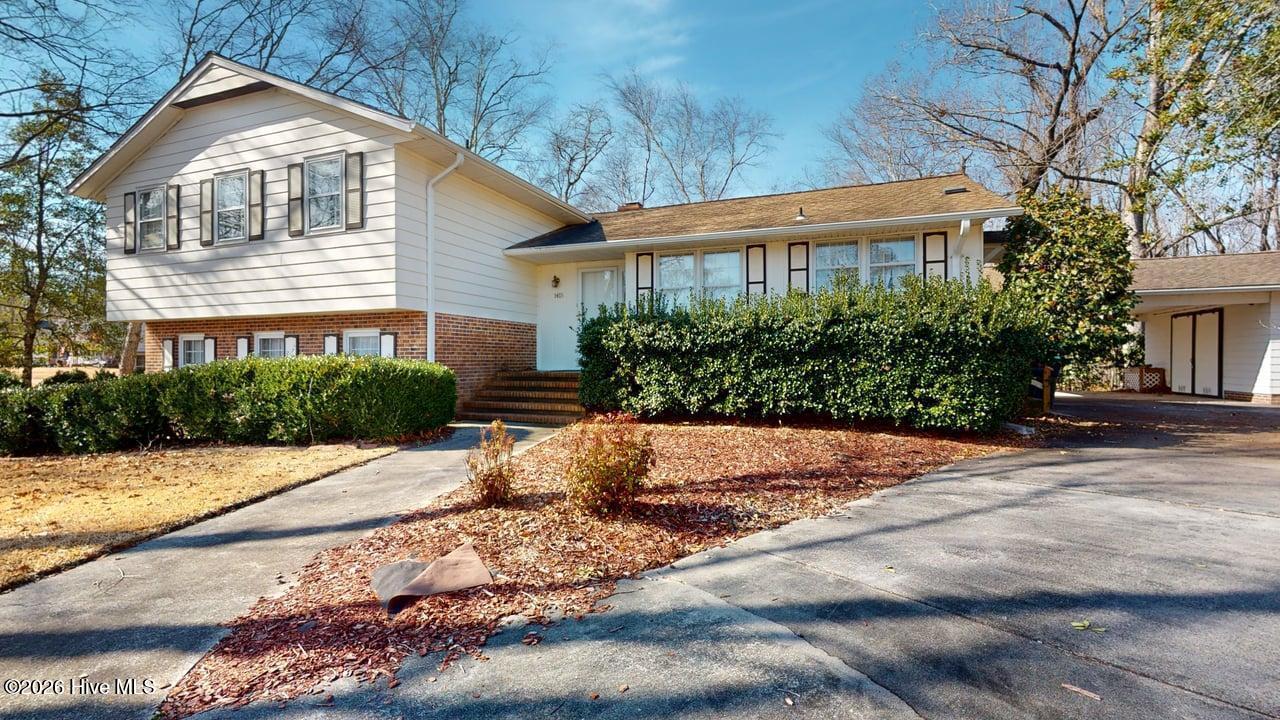 1415 Cando Place Jacksonville, NC 28540 - Photo 3 of 28 1415-Cando-Place-02112026_092945