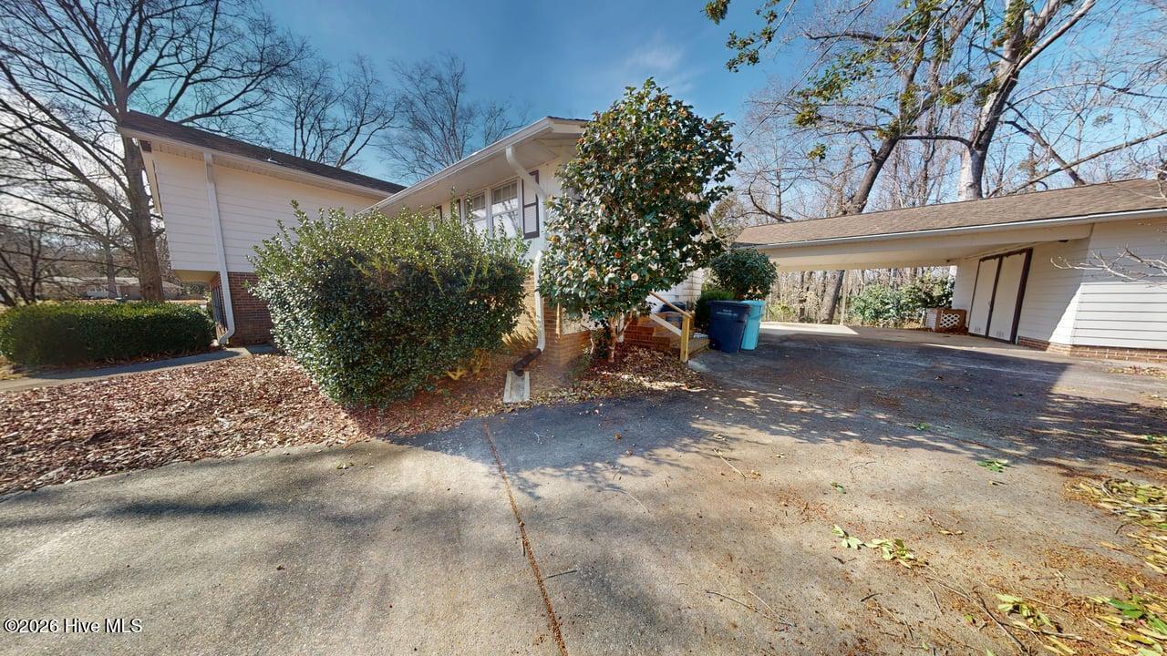 1415 Cando Place Jacksonville, NC 28540 - Photo 4 of 28 1415-Cando-Place-02112026_093021