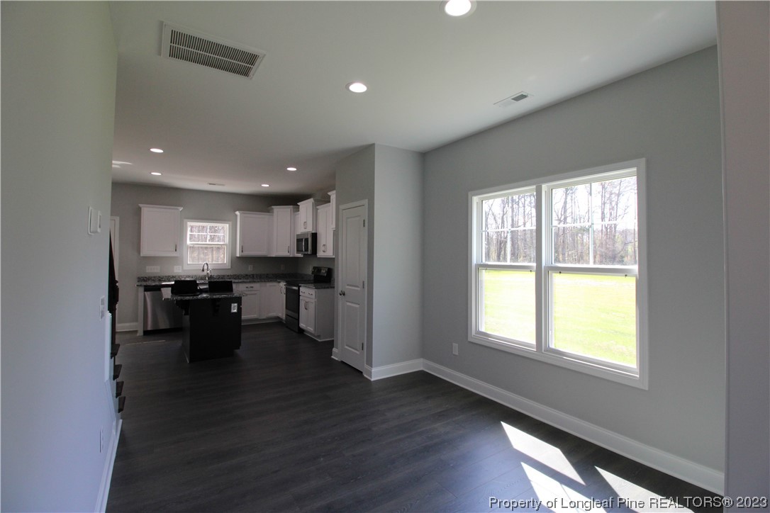 580 Hayes Road Spring Lake, NC 28390 - Photo 8 of 47 Gallery Image 8