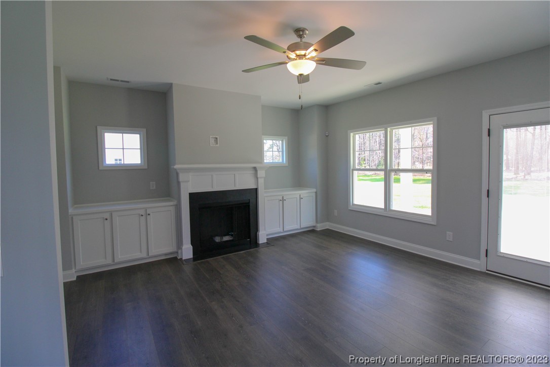 580 Hayes Road Spring Lake, NC 28390 - Photo 9 of 47 Gallery Image 9