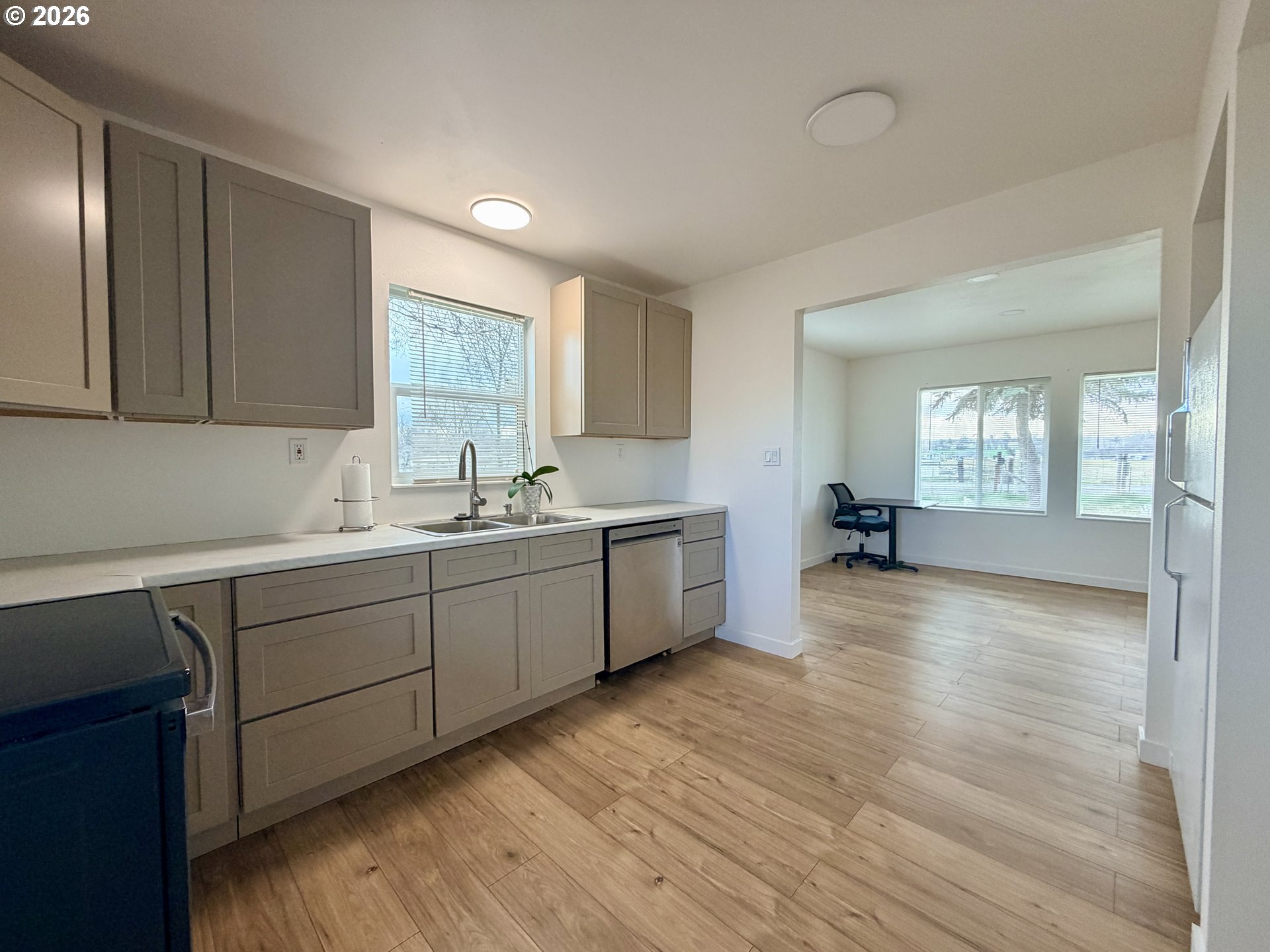 32255 Baxter Road Hermiston, OR 97838 - Photo 4 of 11