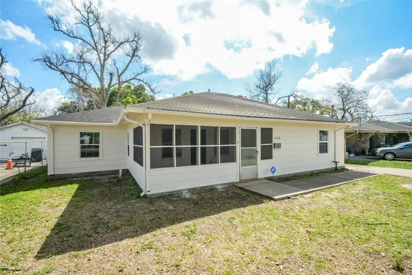 $1,725 | 4708 Los Angeles Street, Houston, TX 77026