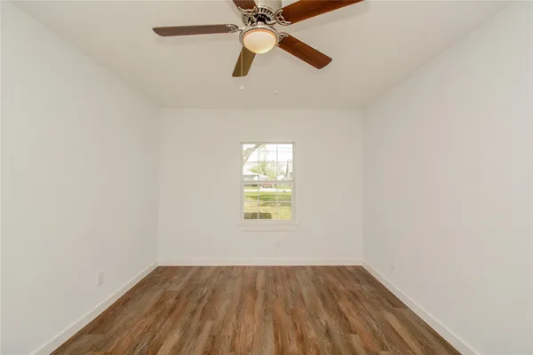 $1,725 | 4708 Los Angeles Street, Houston, TX 77026