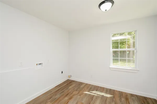 $1,725 | 4708 Los Angeles Street, Houston, TX 77026