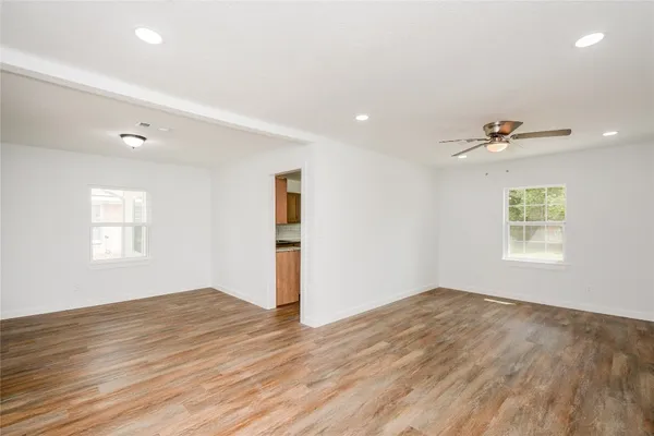 $1,725 | 4708 Los Angeles Street, Houston, TX 77026