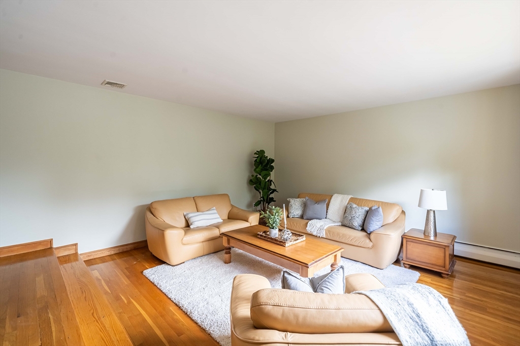 49 Eldred Street Lexington, MA 02420 - Photo 3 of 42