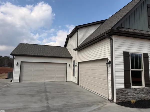$519,900 | 202 Old Glory Court, Liberty, SC 29657