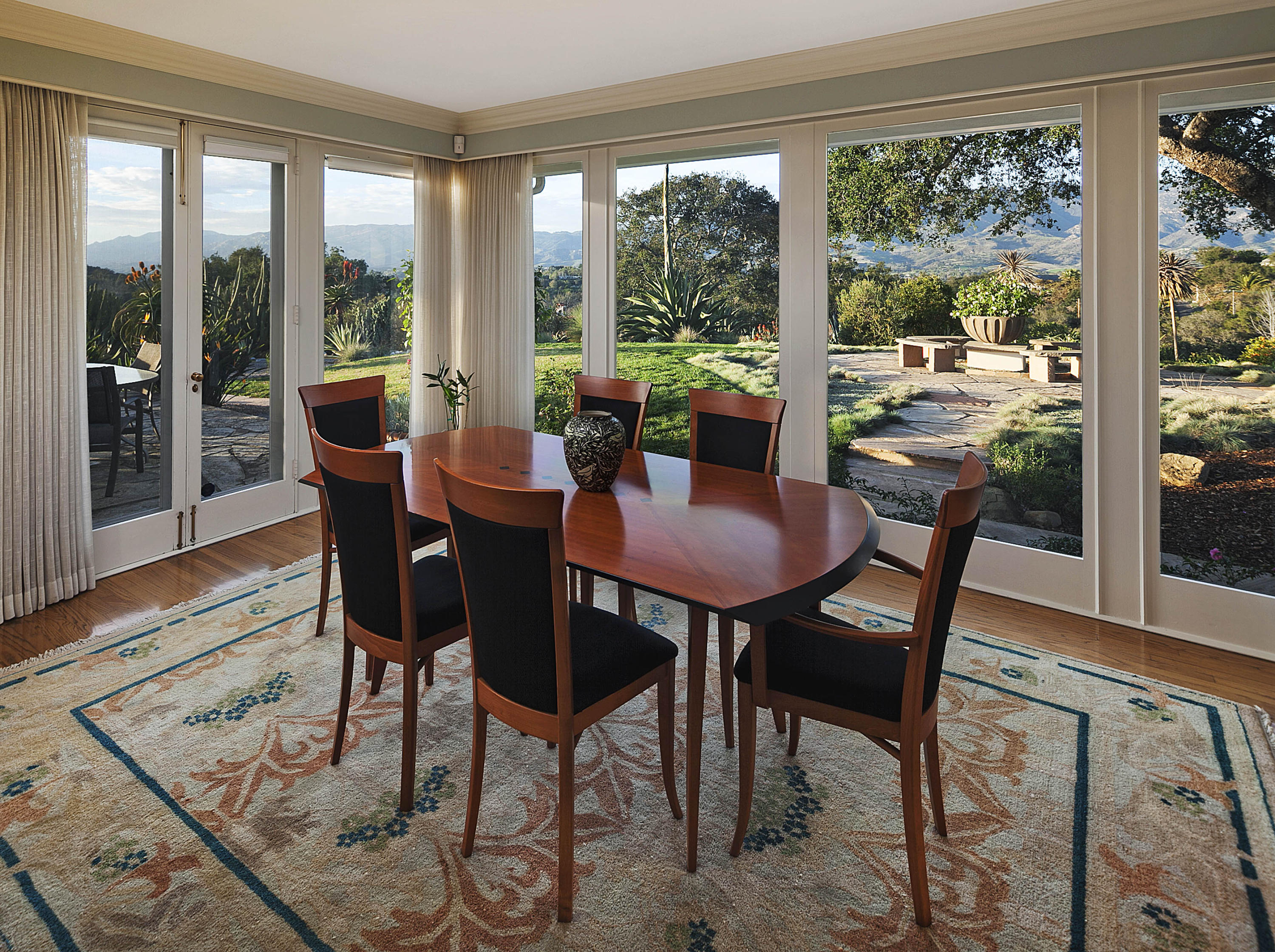 980 Canon Road Santa Barbara, CA 93110 - Photo 7 of 21 Formal dining room